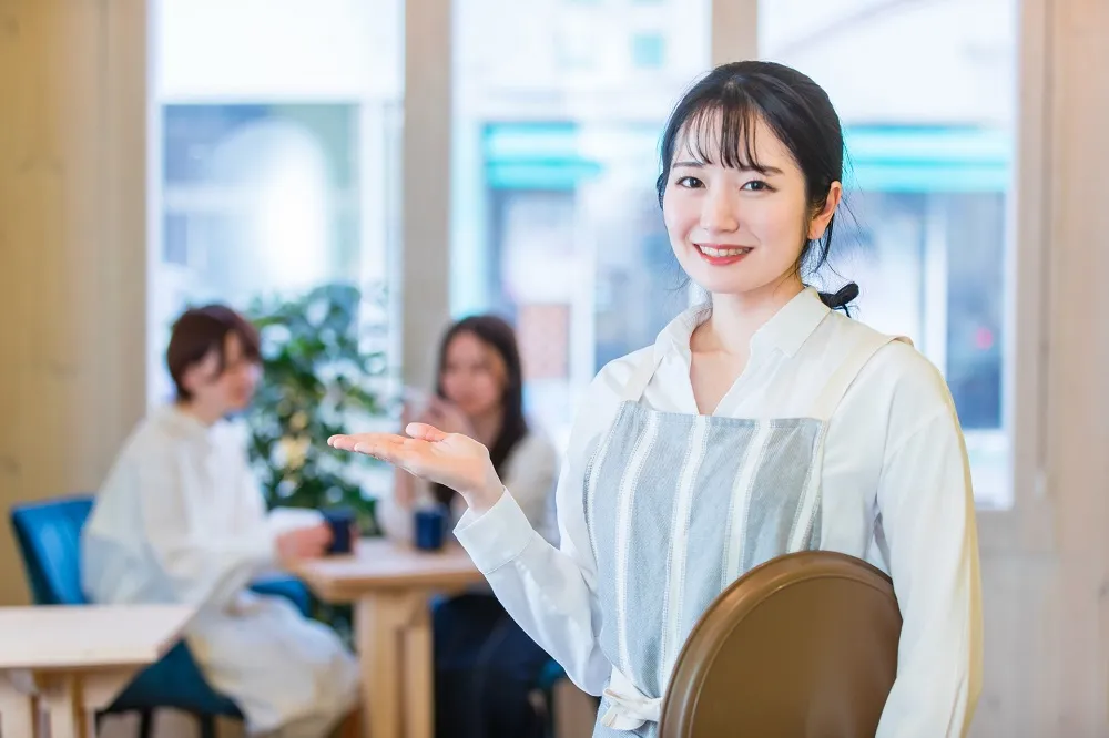 飲食店のドタキャンや無断キャンセル対策なら請求できるくんがおすすめ
